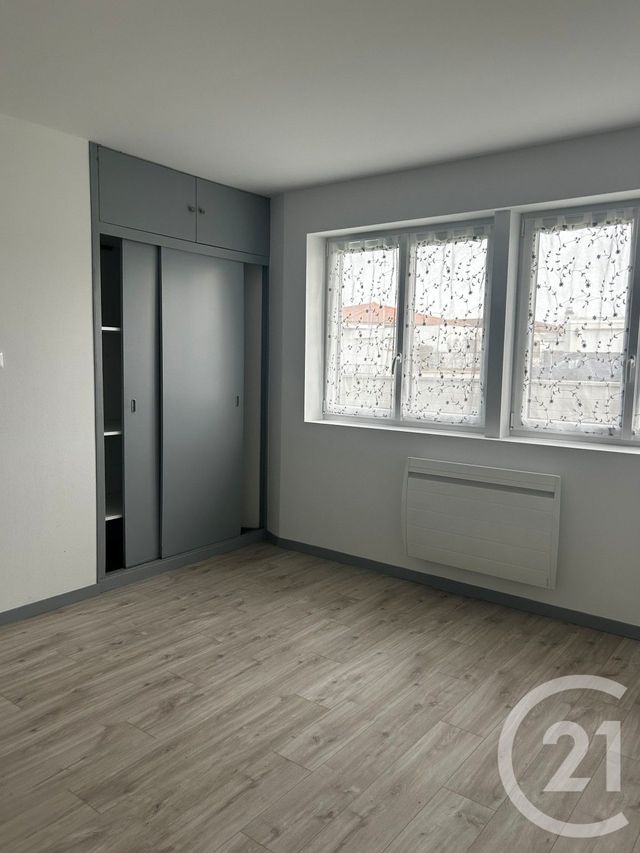 maison à louer - 5 pièces - 115.0 m2 - ETAIN - 55 - LORRAINE - Century 21 L'Immobilière Stainoise