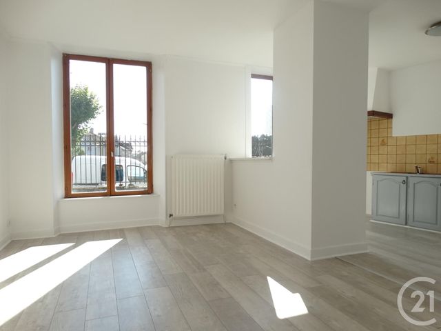 Appartement F3 à louer - 3 pièces - 58.0 m2 - ETAIN - 55 - LORRAINE - Century 21 L'Immobilière Stainoise