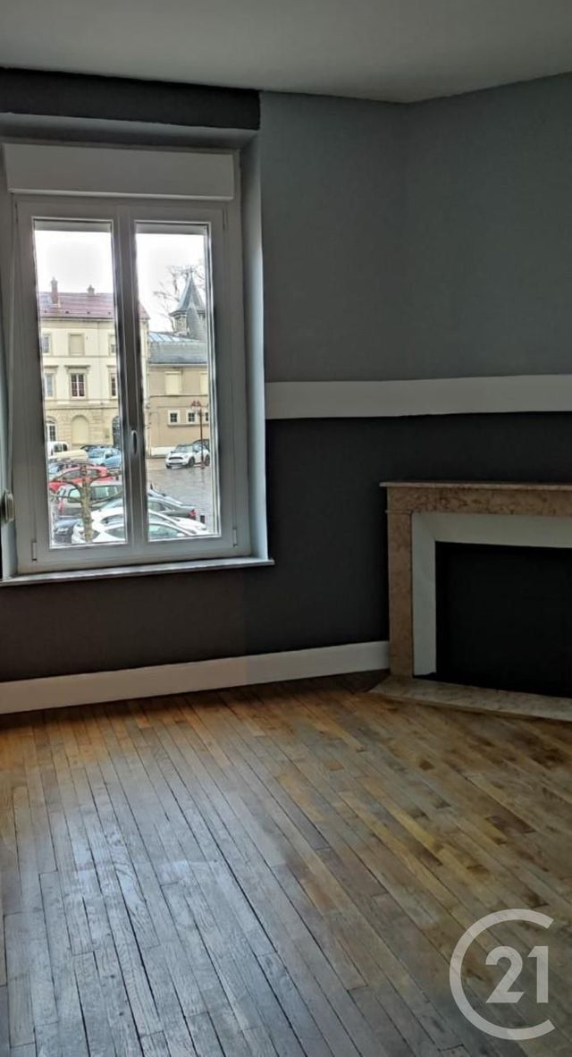 appartement à louer - 3 pièces - 69.0 m2 - ETAIN - 55 - LORRAINE - Century 21 L'Immobilière Stainoise appartement à louer - 3 pièces - 69.0 m2 - ETAIN - 55 - LORRAINE - Century 21 L'Immobilière Stainoise
