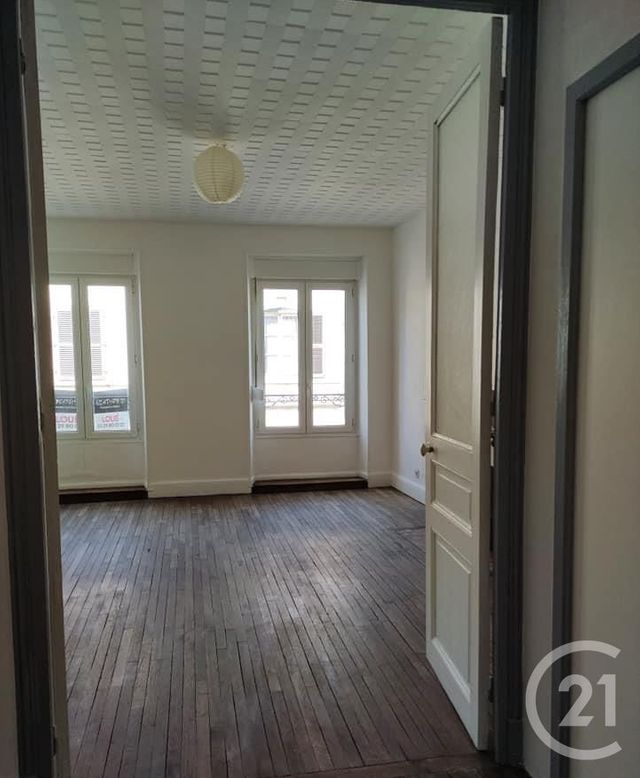 Appartement F2 à louer - 2 pièces - 52.0 m2 - ETAIN - 55 - LORRAINE - Century 21 L'Immobilière Stainoise Appartement F2 à louer - 2 pièces - 52.0 m2 - ETAIN - 55 - LORRAINE - Century 21 L'Immobilière Stainoise