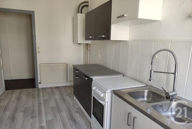 Appartement F2 à louer - 2 pièces - 52.0 m2 - ETAIN - 55 - LORRAINE - Century 21 L'Immobilière Stainoise Appartement F2 à louer - 2 pièces - 52.0 m2 - ETAIN - 55 - LORRAINE - Century 21 L'Immobilière Stainoise