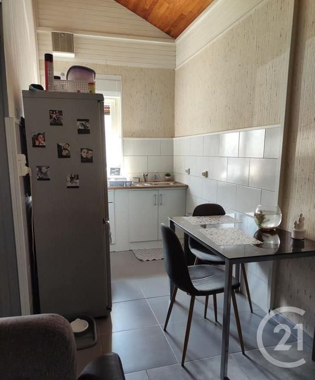 Studio à louer - 1 pièce - 30.0 m2 - ETAIN - 55 - LORRAINE - Century 21 L'Immobilière Stainoise Studio à louer - 1 pièce - 30.0 m2 - ETAIN - 55 - LORRAINE - Century 21 L'Immobilière Stainoise