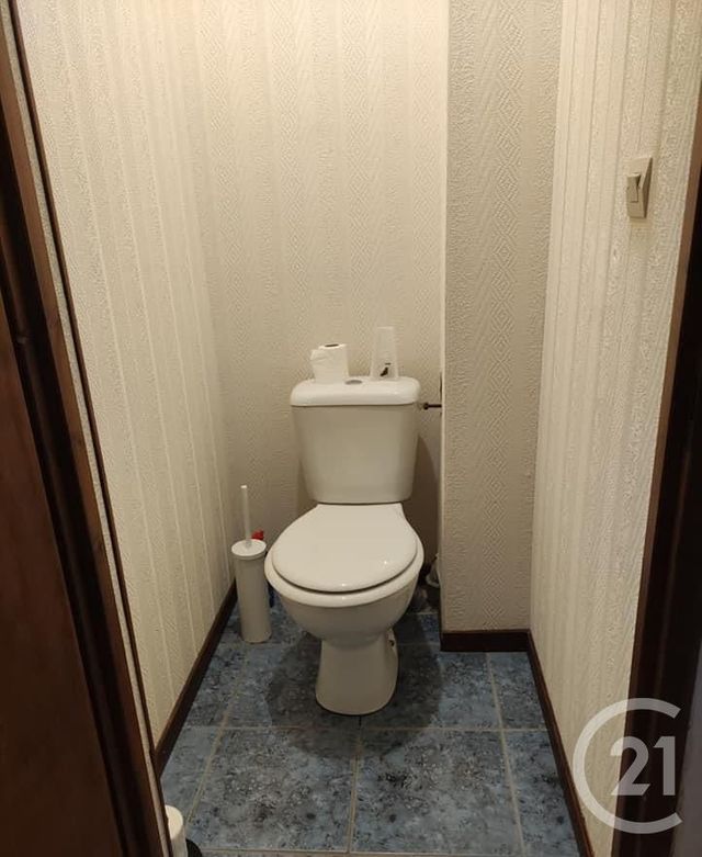 Afficher la photo en grand Appartement F3 à louer - 3 pièces - 77.0 m2 - ETAIN - 55 - LORRAINE - Century 21 L'Immobilière Stainoise