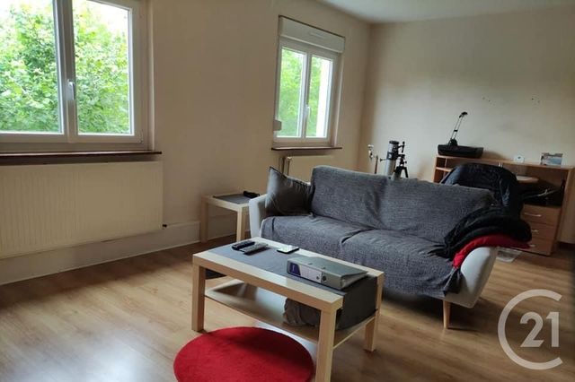 Afficher la photo en grand Appartement F3 à louer - 3 pièces - 77.0 m2 - ETAIN - 55 - LORRAINE - Century 21 L'Immobilière Stainoise