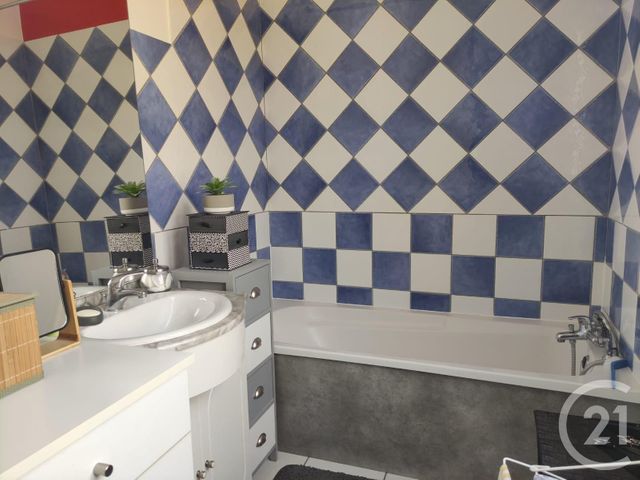 Appartement F5 à vendre - 5 pièces - 93.03 m2 - ETAIN - 55 - LORRAINE - Century 21 L'Immobilière Stainoise