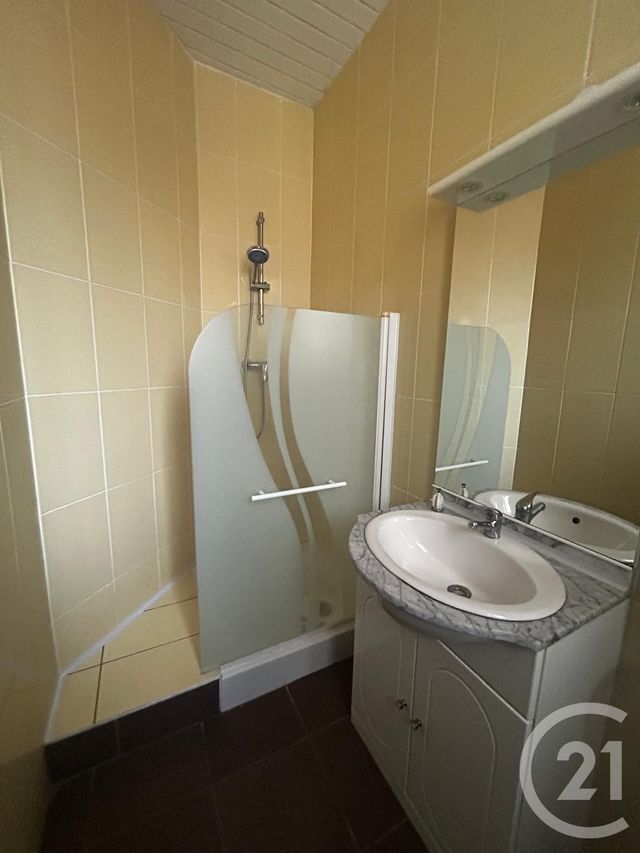 Appartement F3 à louer - 3 pièces - 74.04 m2 - JARNY - 54 - LORRAINE - Century 21 L'Immobilière Stainoise