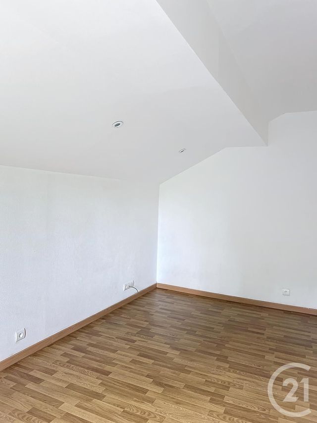 maison à louer - 5 pièces - 100.0 m2 - ETAIN - 55 - LORRAINE - Century 21 L'Immobilière Stainoise