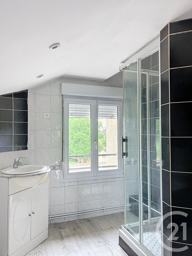 maison à louer - 5 pièces - 100.0 m2 - ETAIN - 55 - LORRAINE - Century 21 L'Immobilière Stainoise