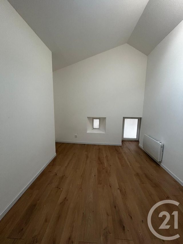 maison à louer - 6 pièces - 147.48 m2 - VIGNEULLES LES HATTONCHATEL - 55 - LORRAINE - Century 21 L'Immobilière Stainoise