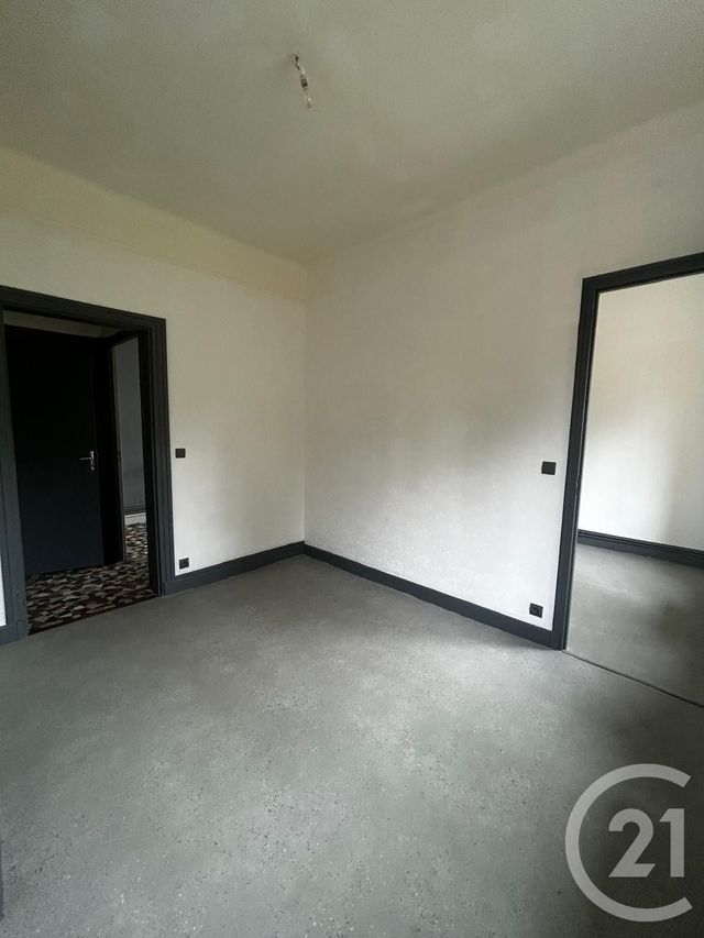 Appartement F2 à louer - 2 pièces - 33.79 m2 - STENAY - 55 - LORRAINE - Century 21 L'Immobilière Stainoise