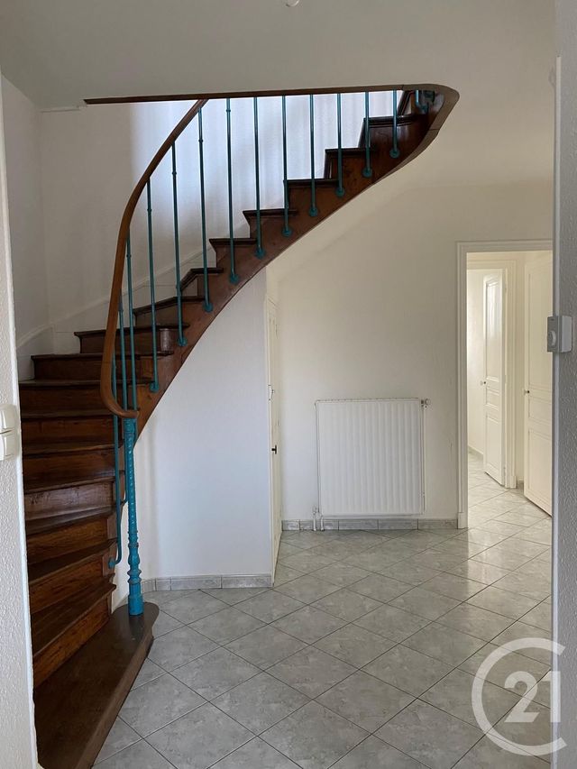 Appartement F6 à louer - 5 pièces - 137.18 m2 - ETAIN - 55 - LORRAINE - Century 21 L'Immobilière Stainoise