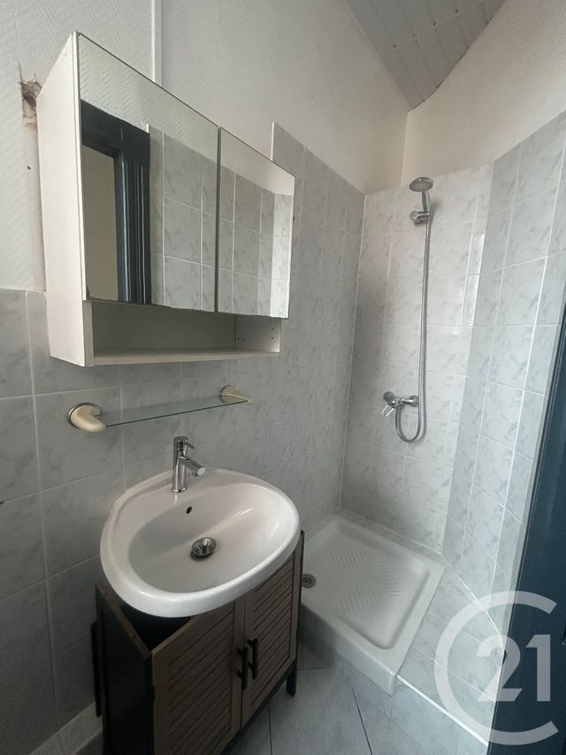 Appartement F3 à louer - 3 pièces - 72.18 m2 - JARNY - 54 - LORRAINE - Century 21 L'Immobilière Stainoise