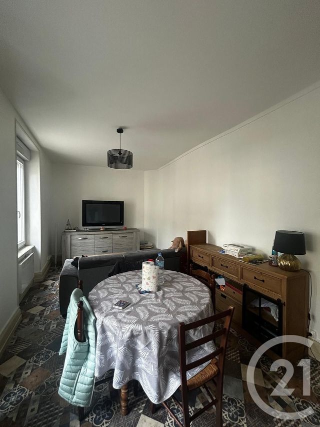 Appartement F10 à louer - 2 pièces - 52.1 m2 - ETAIN - 55 - LORRAINE - Century 21 L'Immobilière Stainoise