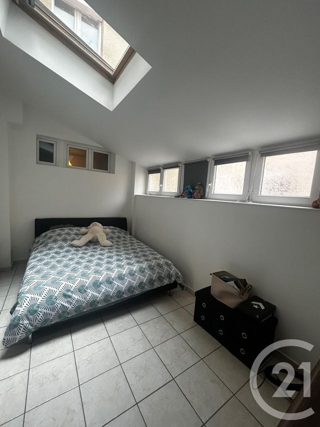 Appartement F10 à louer - 2 pièces - 52.1 m2 - ETAIN - 55 - LORRAINE - Century 21 L'Immobilière Stainoise