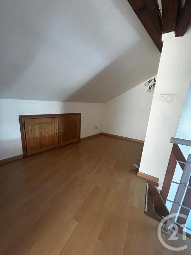 Appartement F2 à louer - 2 pièces - 18.84 m2 - LONGUYON - 54 - LORRAINE - Century 21 L'Immobilière Stainoise