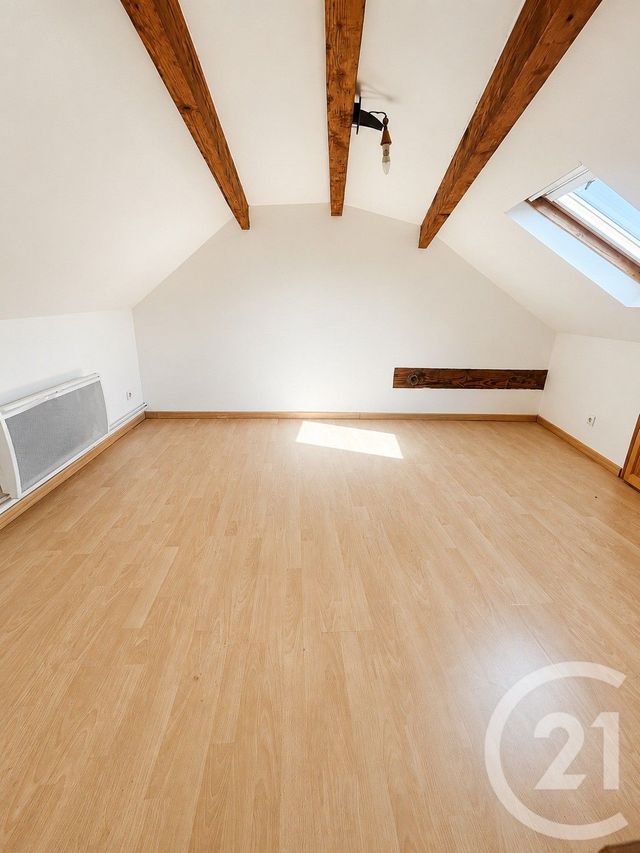 Appartement F2 à louer - 2 pièces - 18.84 m2 - LONGUYON - 54 - LORRAINE - Century 21 L'Immobilière Stainoise
