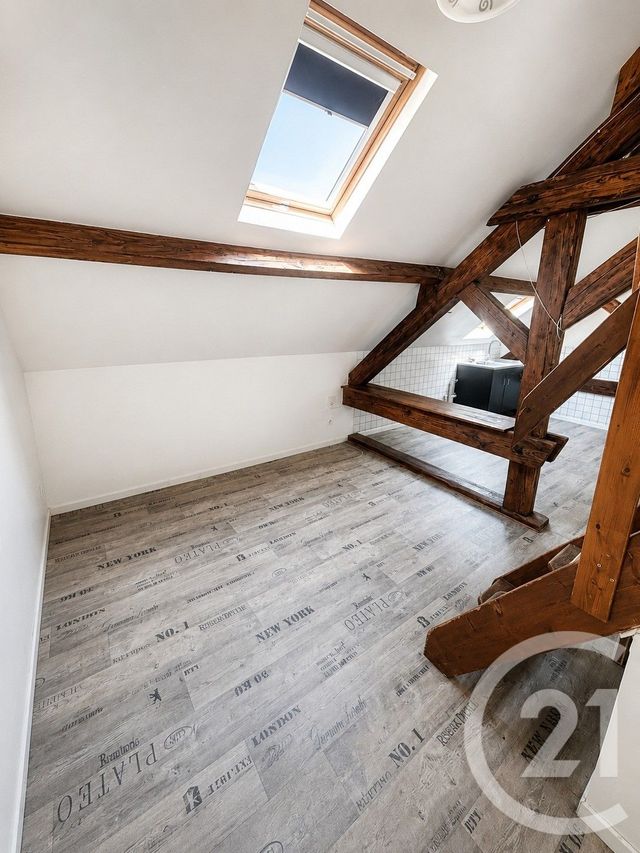 Appartement F2 à louer - 2 pièces - 18.84 m2 - LONGUYON - 54 - LORRAINE - Century 21 L'Immobilière Stainoise