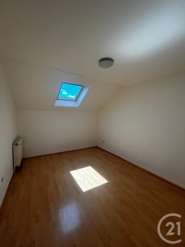 Appartement Duplex à louer - 3 pièces - 59.97 m2 - JARNY - 54 - LORRAINE - Century 21 L'Immobilière Stainoise