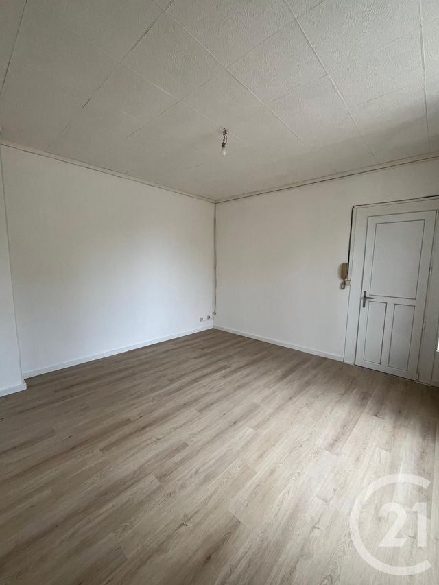 Appartement F2 à louer - 2 pièces - 45.58 m2 - ETAIN - 55 - LORRAINE - Century 21 L'Immobilière Stainoise