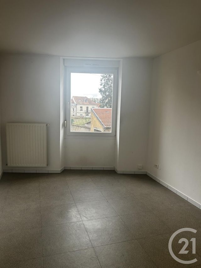 Appartement F2 à louer - 2 pièces - 38.71 m2 - ETAIN - 55 - LORRAINE - Century 21 L'Immobilière Stainoise