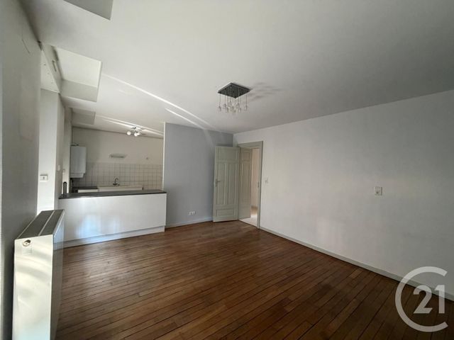 Appartement F4 à louer - 4 pièces - 72.0 m2 - ETAIN - 55 - LORRAINE - Century 21 L'Immobilière Stainoise