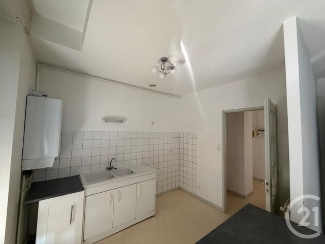 Appartement F4 à louer - 4 pièces - 72.0 m2 - ETAIN - 55 - LORRAINE - Century 21 L'Immobilière Stainoise