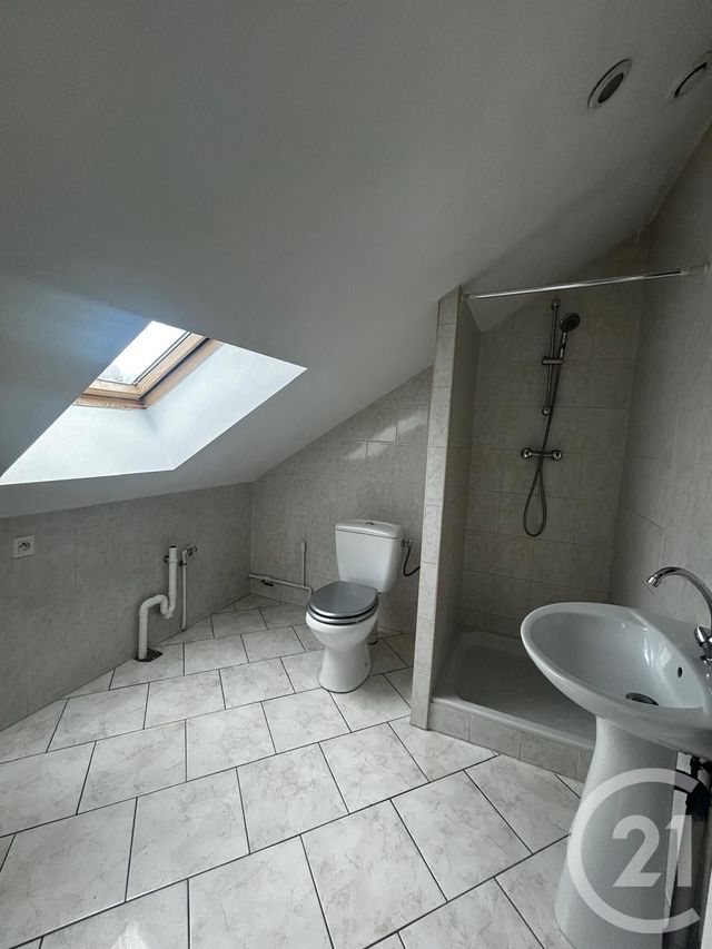Appartement Studio à louer - 1 pièce - 18.0 m2 - ETAIN - 55 - LORRAINE - Century 21 L'Immobilière Stainoise